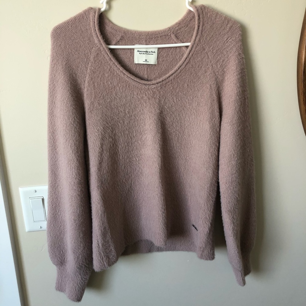 XS blush pink soft Abercrombie & Fitch sweater